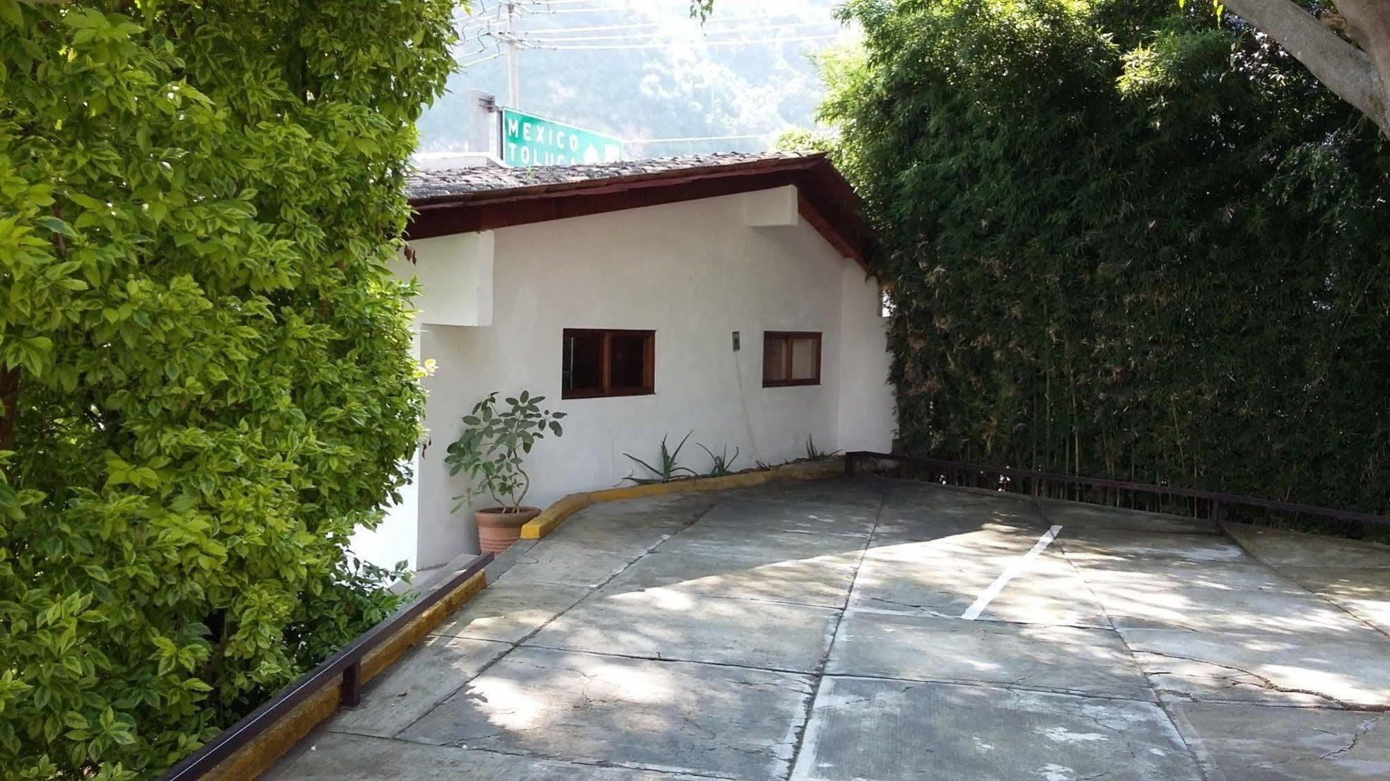 Hotel El Arco Valle de Bravo Luaran gambar